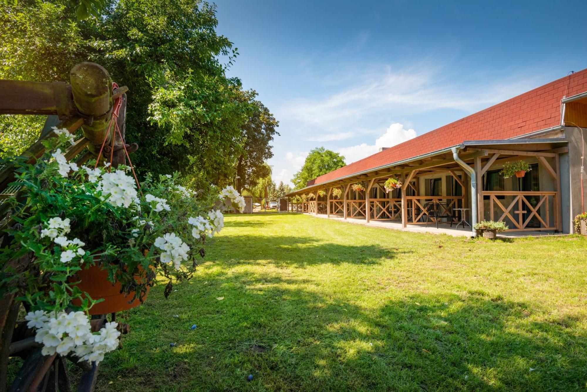 Pension U Jezu Klášterec nad Ohří Exterior foto